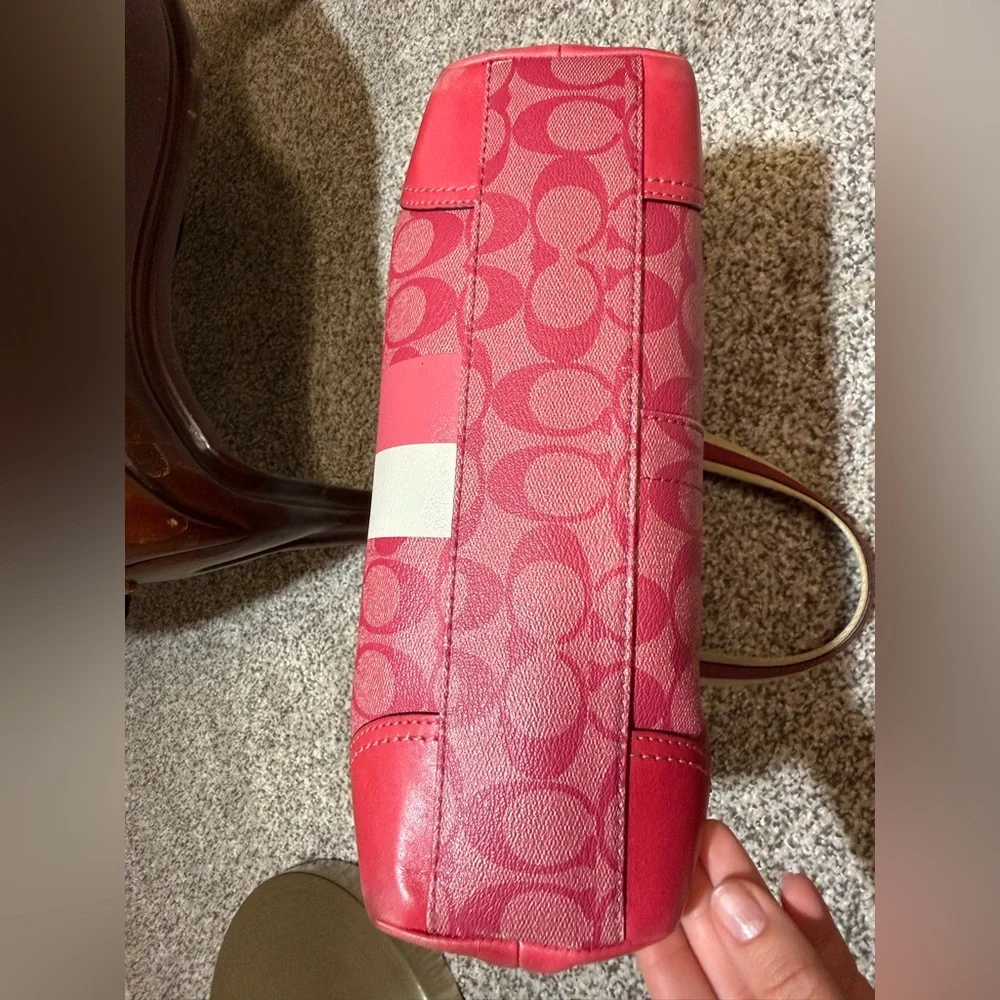 Y2K Vintage Coach Pink Heritage Stripe Signature Tote from 2008 - Picture 6 of 10